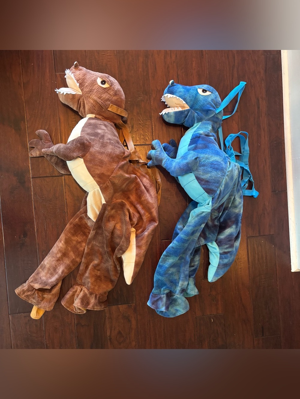 Walmart Blue & Brown TRex Dinosaur Costume 3-4T Kids Ride On Pretend Play